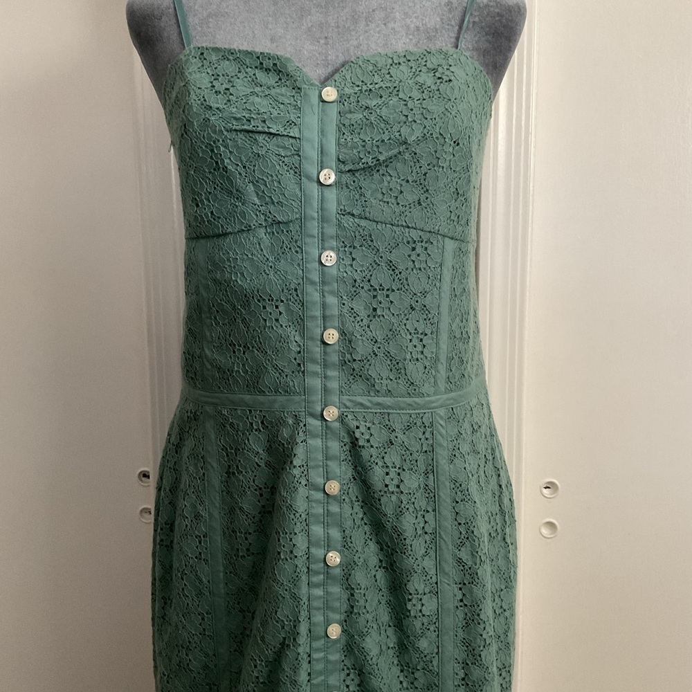 NWT BCBGMAXAZRIA Green Lace Strapless Sheath Dress 12 L Sweetheart Midi Cocktail - Picture 2 of 7